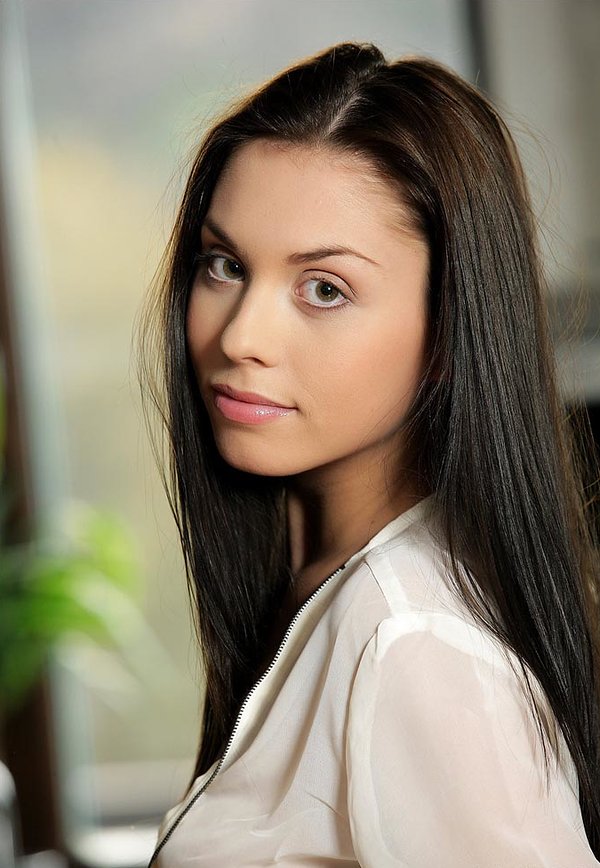 Оксана, 22